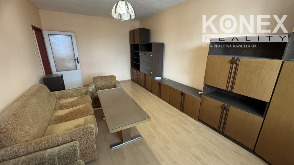 ID-3810 NA PREDAJ - 2-izbový byt BRACOVCE