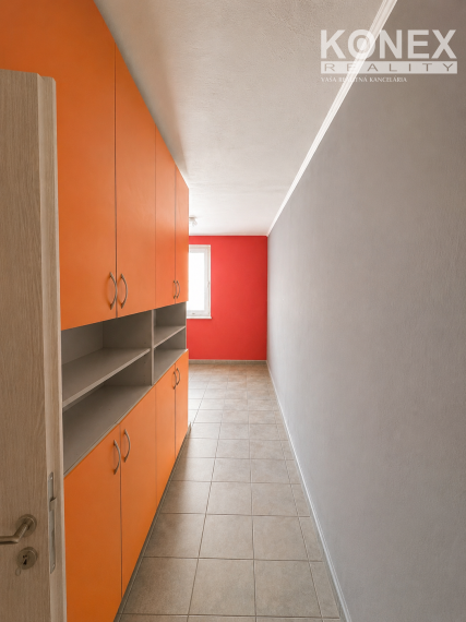 ID-4284 NA PREDAJ 3-izbový byt VINBARG – BARDEJOV