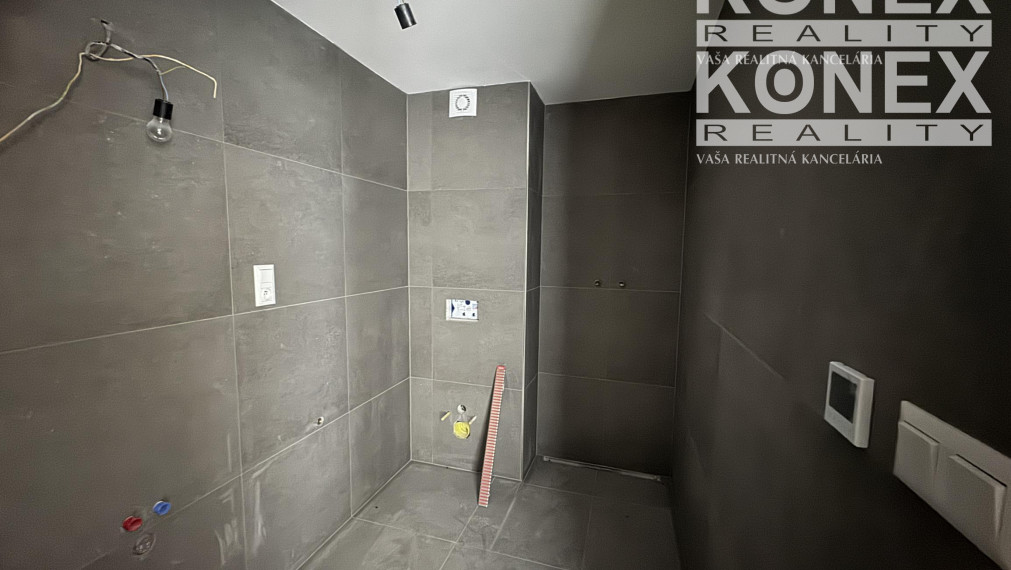 ID-4289 SUPER PONUKA 3 IZBOVÝ BYT POD TATRAMI – Mlynčeky