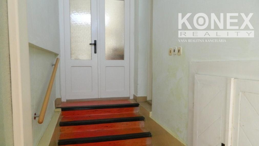 ID-4297 Na predaj rodinný dom v obci Čičarovce, okres Michalovce