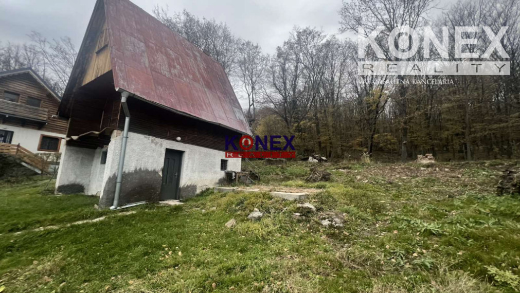 ID-4300 Rekreačná chatka na Kamenci - NA PREDAJ
