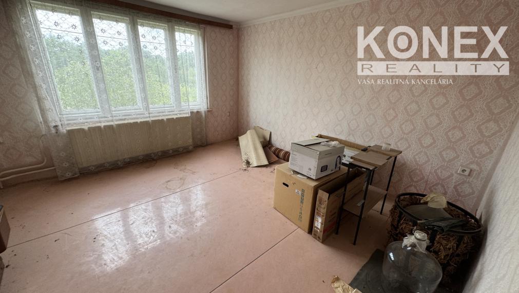 ID-4320 Poschodový rodinný dom v tichej lokalite TRHOVIŠTE