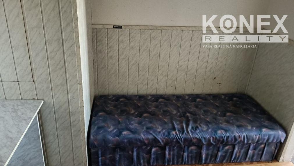 ID-4324 Na predaj 3-izbový byt Mierovej ulici v Humennom