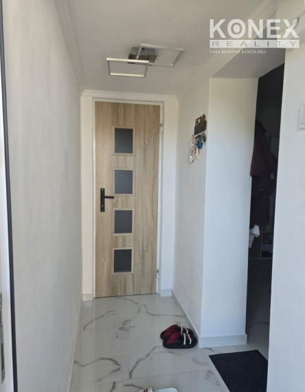 ID-4353 NA PREDAJ Rodinný dom po rekonštrukcii interiéru SOĽNIČKA