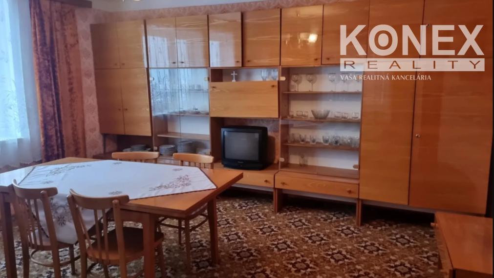 ID-4363 Na predaj rodinný dom/chalupa v obci Kvakovce
