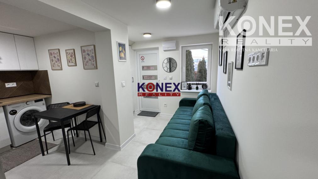 ID-4366 NA PRENÁJOM! Komplet zrenovovaný 1-izbový byt na Šírave!