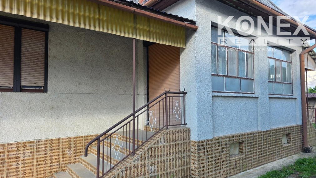 ID-4370 Na predaj priestranný rodinný dom vo Veľkých Trakanoch