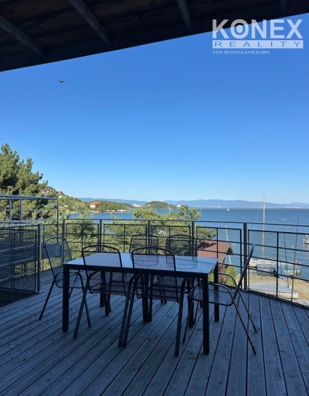 ID-4371 Luxusný trojpodlažný apartmán priamo na Zemplínskej šírave
