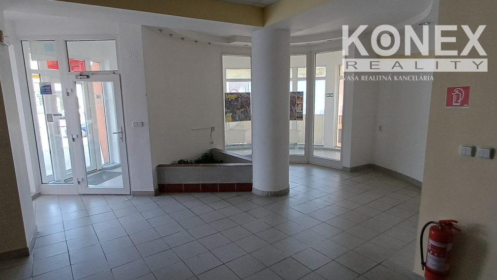 ID-4332 PRENÁJOM OBCHODNÉHO PRIESTORU – SEČOVCE, HLAVNÁ ULICA