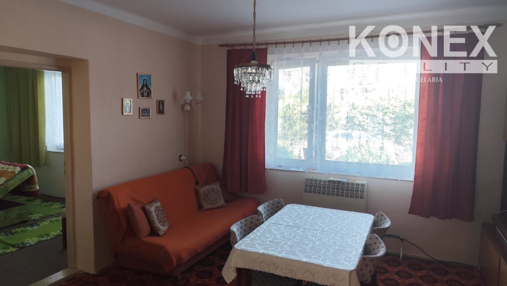 ID-3932 Na predaj rodinný dom v Snine – Jesenského ul.