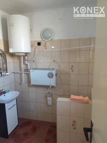 ID-3932 Na predaj rodinný dom v Snine – Jesenského ul.