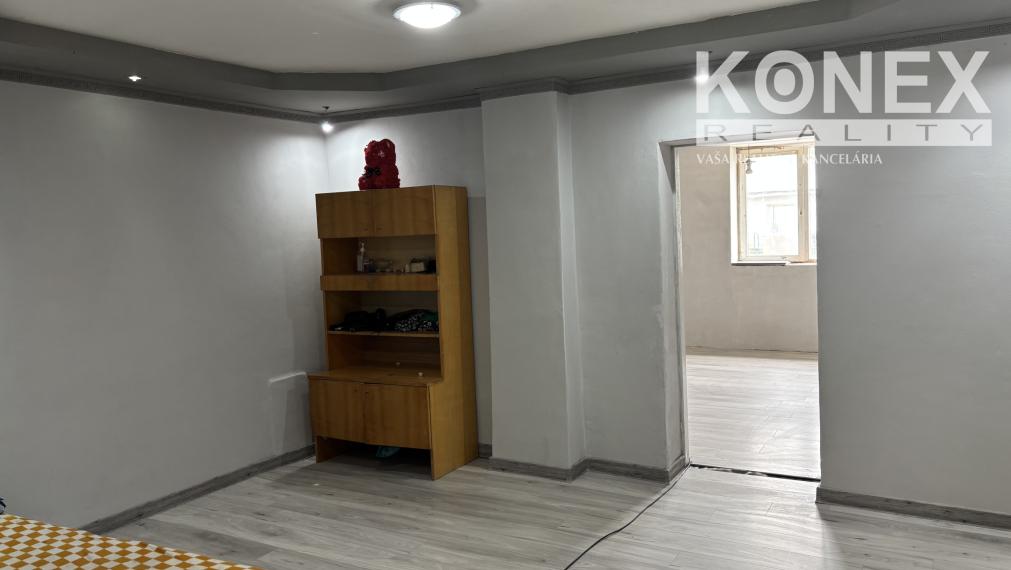 ID-4393 Komplet zrekonštruovaný rodinný dom v obci Drahňov