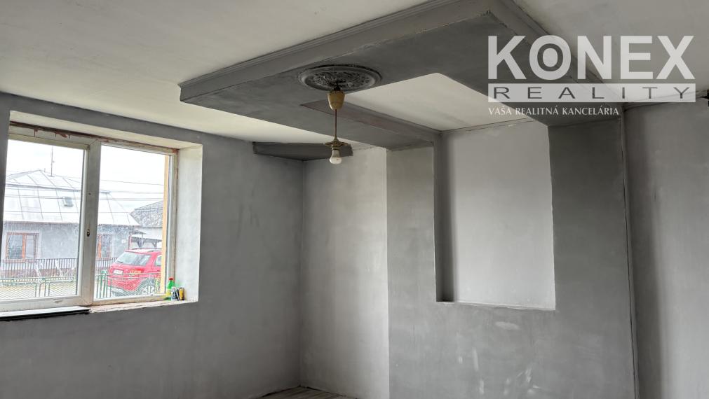 ID-4393 Komplet zrekonštruovaný rodinný dom v obci Drahňov