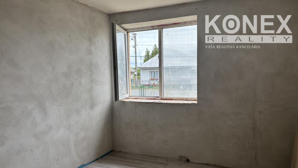ID-4393 Komplet zrekonštruovaný rodinný dom v obci Drahňov