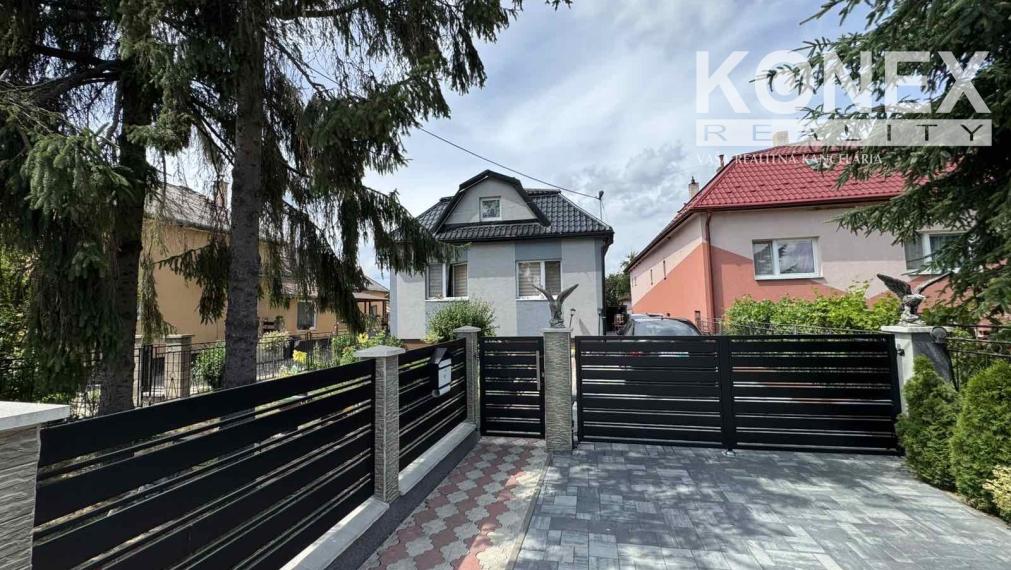 ID-4402 Na predaj zrekonštruovaný rodinný dom v obci Trhovište