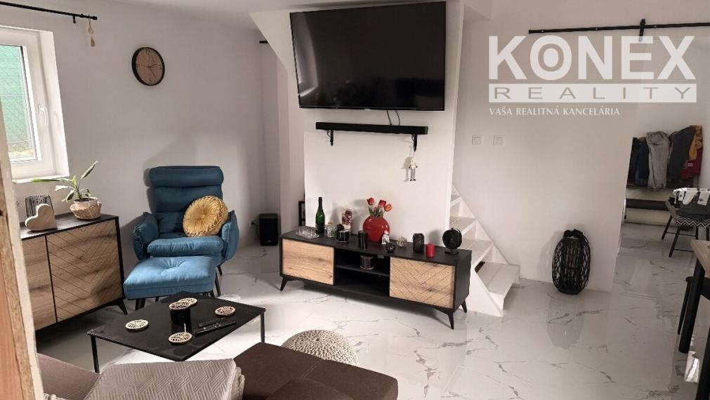 ID-4424 Na predaj moderný 3-izbový drevodom pod lesom – Gelnica, Mária Huta