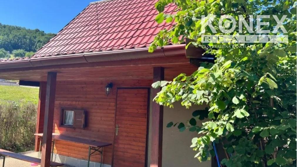 ID-4440 Rekreačná chata s vírivkou – VINNÉ JAZERO