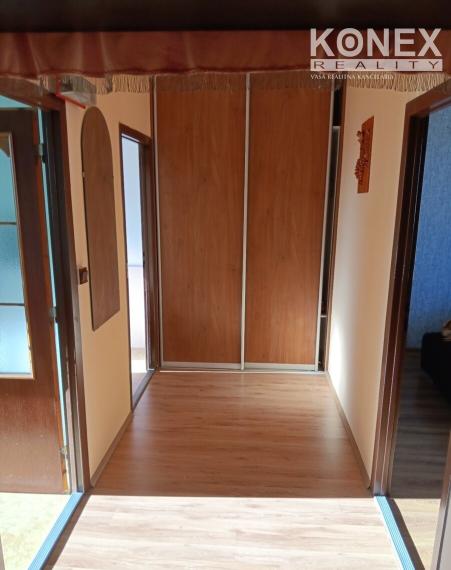 ID-4444 PRENÁJOM – 4-izbový byt SEČOVCE