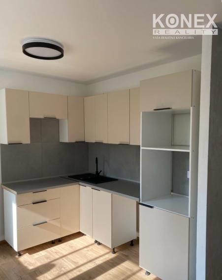 ID-4469 Krásny 3-izbový byt po rekonštrukcii - HUMENNÉ