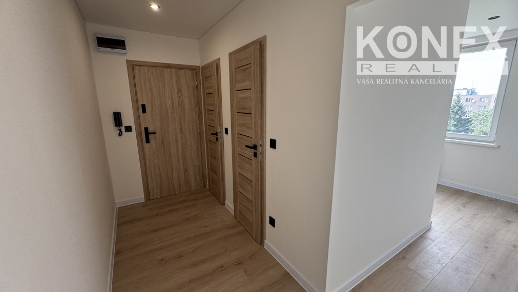 ID-3823 Zrekonštruovaný 2-izbový byt MICHALOVCE - Juh