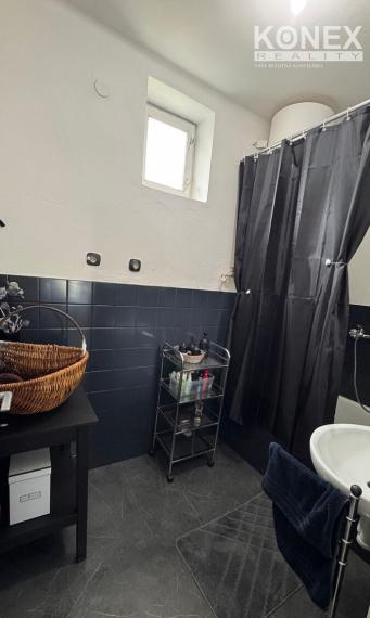 ID-4503 NA PREDAJ – Rodinný dom – štvorec v obci DRAHŇOV