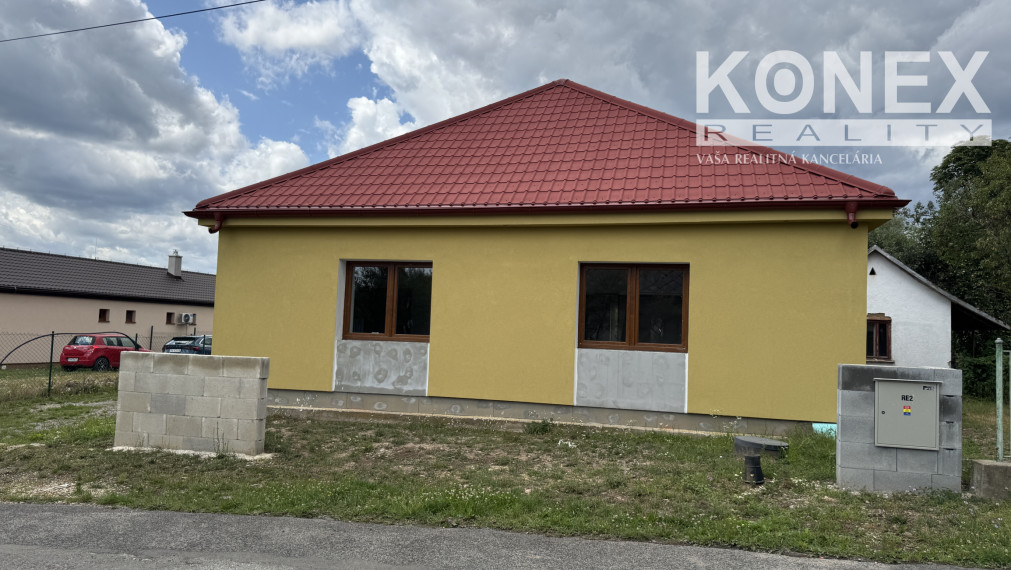 ID-4316 NA PREDAJ Moderný novorekonštruovný rodinný dom/ rekreačná chata JOVSA