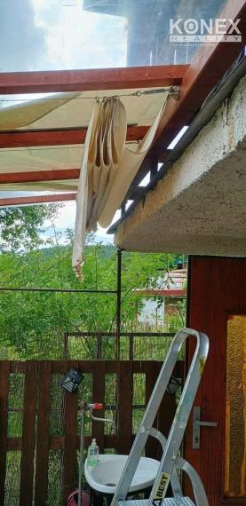 ID-4521 NA PREDAJ Slnečná záhrada s útulnou chatkou v Humennom