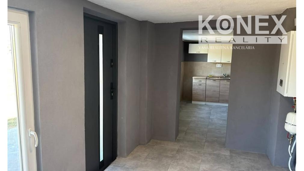 ID-4526 NA PREDAJ - Rodinný dom vo Veľkých Kapušanoch