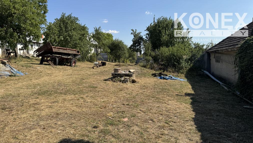 ID- 4529 NA PREDAJ! Poschodový rodinný dom pri Michalovciach