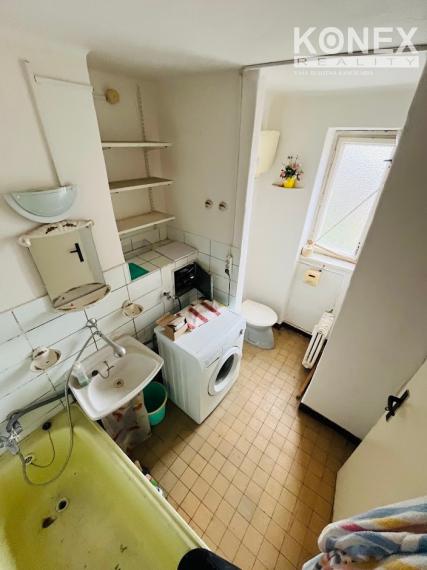 ID - 4532 - NA PREDAJ! 2-izbový byt v pôvodnom stave v Humennom