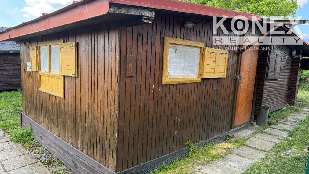 ID-4533 NA PREDAJ Rekreačná chatka na Šírave  - Paľkov