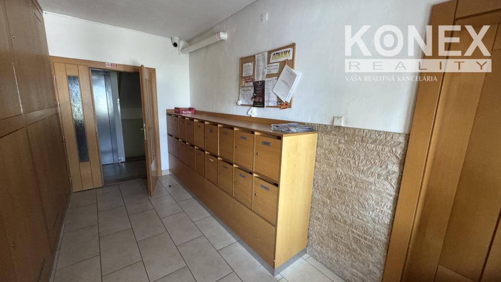 ID-4540 PRENÁJOM – 1,5-izbový byt MICHALOVCE Komenského ul.