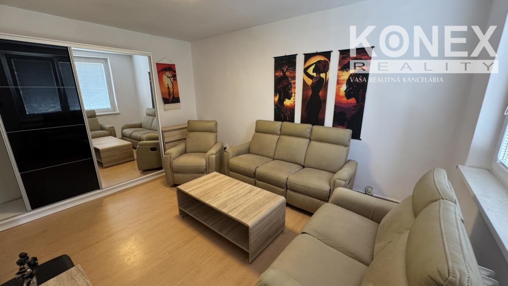 ID-4540 PRENÁJOM – 1,5-izbový byt MICHALOVCE Komenského ul.