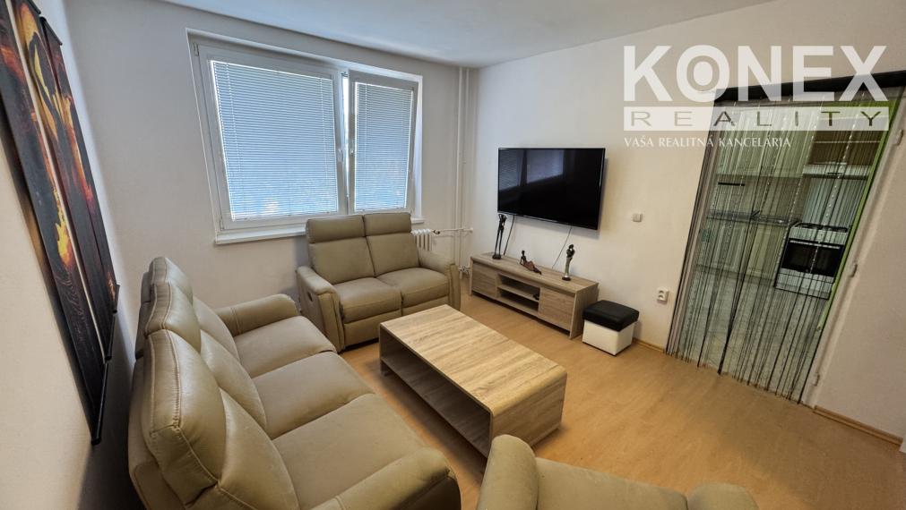 ID-4540 PRENÁJOM – 1,5-izbový byt MICHALOVCE Komenského ul.