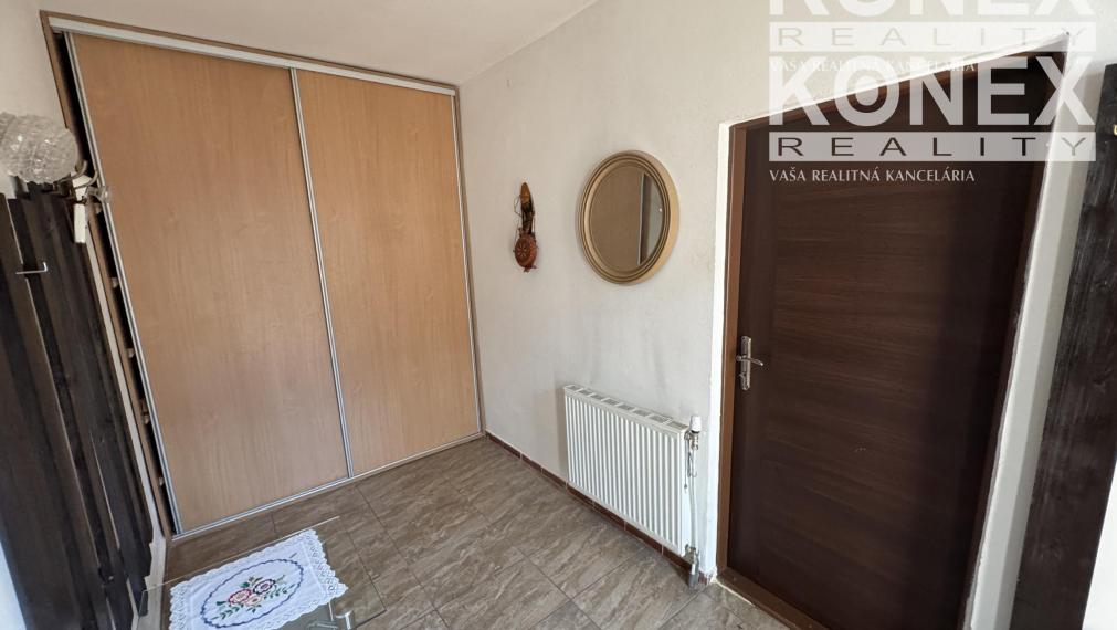 ID-4544 PRENÁJOM - RODINNÝ DOM v obci VINNÉ