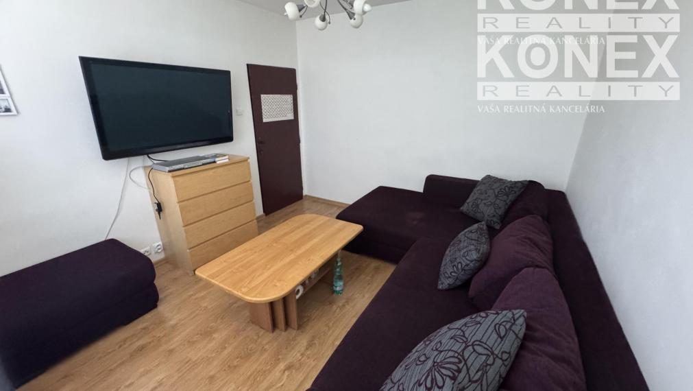 ID-4544 PRENÁJOM - RODINNÝ DOM v obci VINNÉ