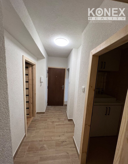 ID-4550 Krásny zrekonštruovaný 2-izbový byt v centre BARDEJOV