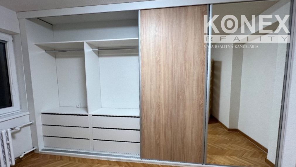 ID-4550 Krásny zrekonštruovaný 2-izbový byt v centre BARDEJOV