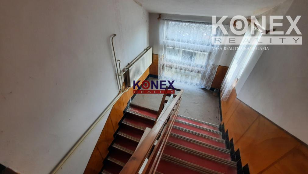 ID-4560 Poschodový rodinný dom na rekonštrukciu – NIŽNÝ HRUŠOV
