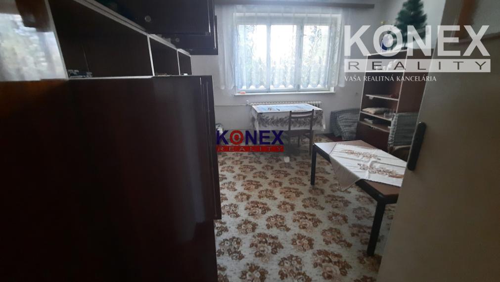 ID-4560 Poschodový rodinný dom na rekonštrukciu – NIŽNÝ HRUŠOV