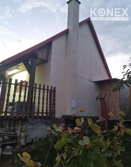 ID-4567 NA PREDAJ Chatka s vinicou - VINIČKY