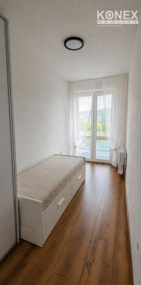 ID-4571 Útulný a plne rekonštruovaný 3-izbový byt HUMENNÉ