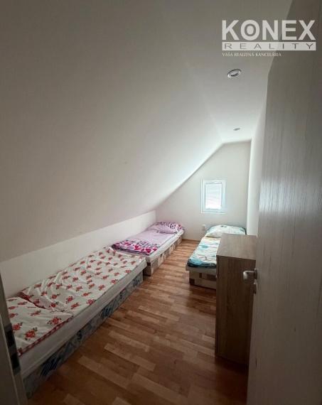 ID-4574 NA PREDAJ Rekreačná chata na Zemplínskej Šírave