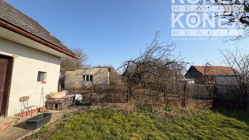 ID-4576 SKVELÁ NOVINKA – Rodinný dom – LEKÁROVCE