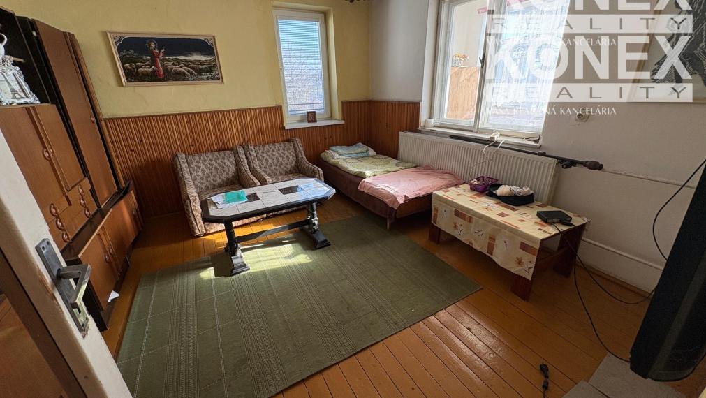 ID-4576 SKVELÁ NOVINKA – Rodinný dom – LEKÁROVCE