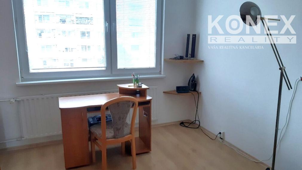 ID-4186 NA PREDAJ 3-izbový byt MICHALOVCE – ŠTEFÁNIKOVA UL.