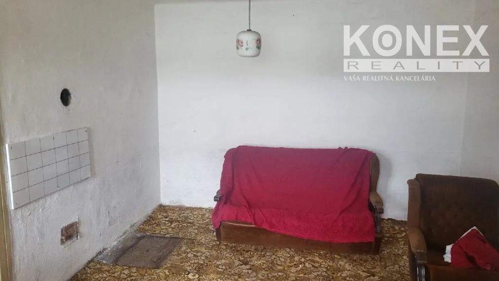 ID-4590 NA PREDAJ Rodinný dom / Chalupa – VEĽATY