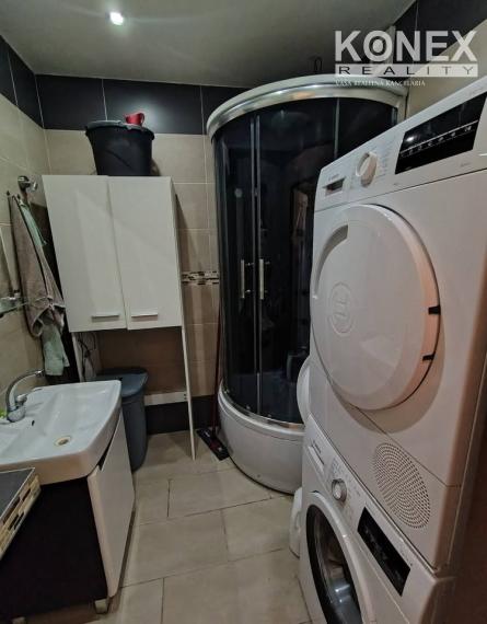 ID-4594 NA PREDAJ 3-izbový byt v príjemnej lokalite SVIDNÍK