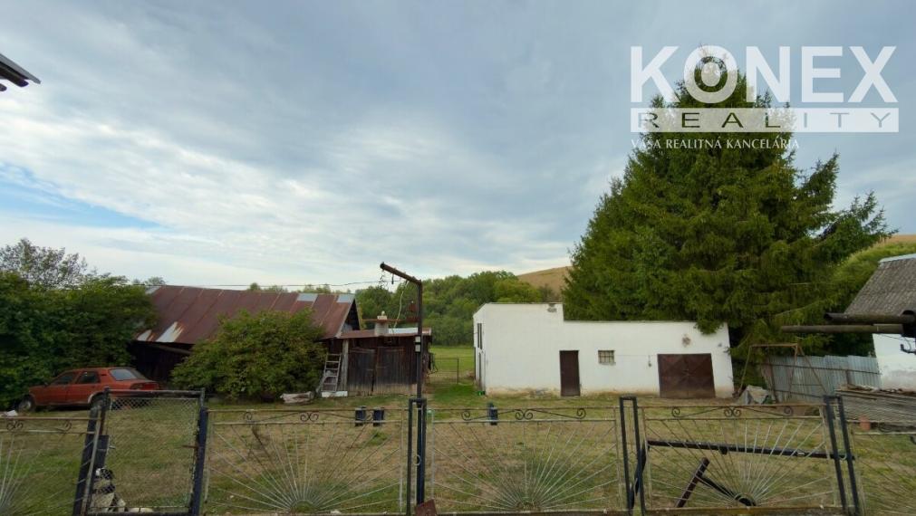 ID-4618 NA PREDAJ – Rodinný dom v blízkosti Humenného - Víťazovce
