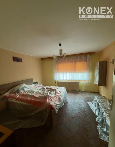 ID-4618 NA PREDAJ – Rodinný dom v blízkosti Humenného - Víťazovce